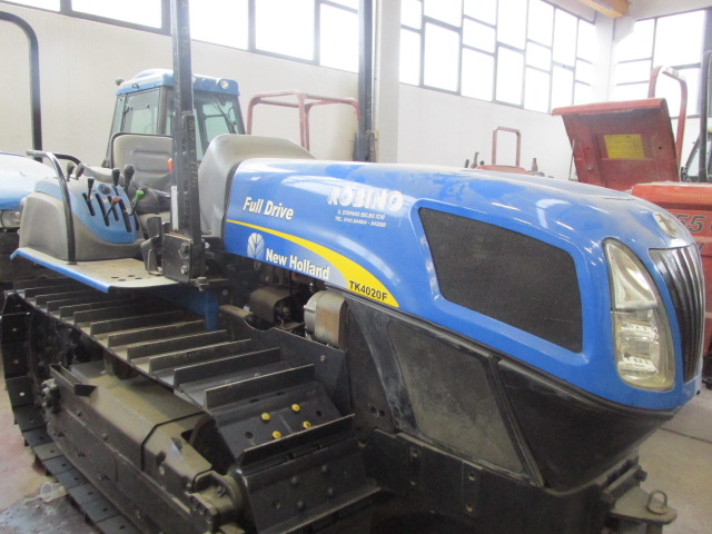 New Holland TK4020F