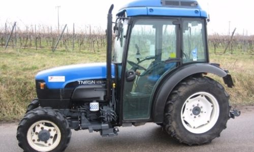 New Holland TN55V, TN65V, TN75V, TN65N, TN75N Tractor