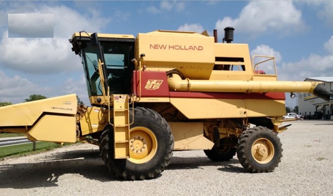 New Holland TR86, TR87, TR88 Combine