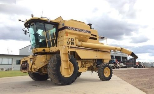 New Holland TR89, TR99 Combine