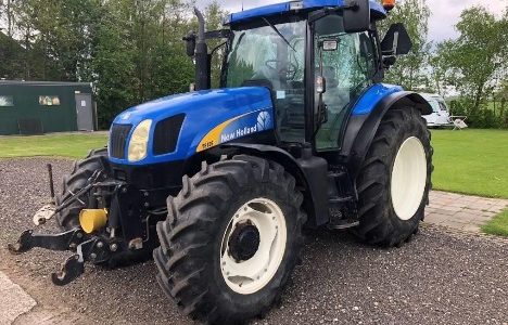 New Holland TS100A, TS110A, TS115A,TS125A, TS130A, TS135A Tractor.