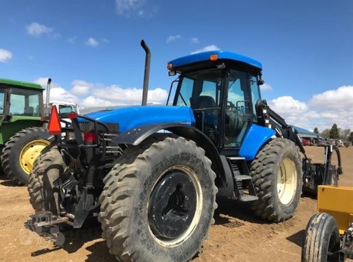 New Holland TV6070 Tractor.