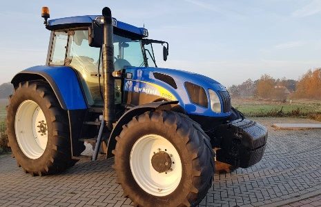 New Holland TVT135, TVT145, TVT155, TVT170, TVT190, TVT195 Tractors.